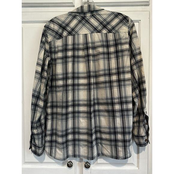 Carhartt Women’s Plaid Button Up Shirt Size Medium Folklore Camping Outdoor Work - Picture 6 of 11